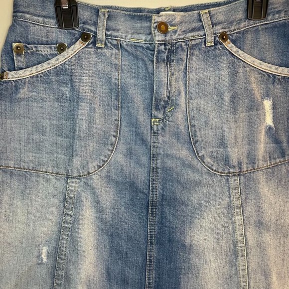 United Colors Of Benetton Distressed Flared Denim Skirt US/8 - Picture 3 of 9